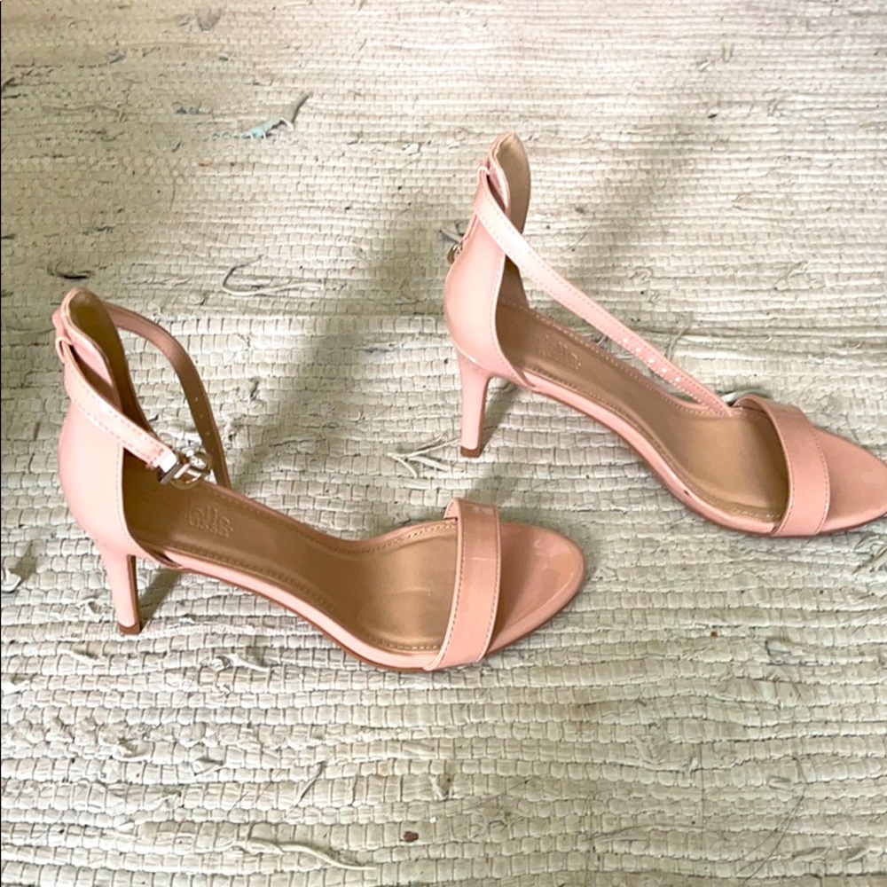 🧜🏻‍♀️Charlotte Russe heels
